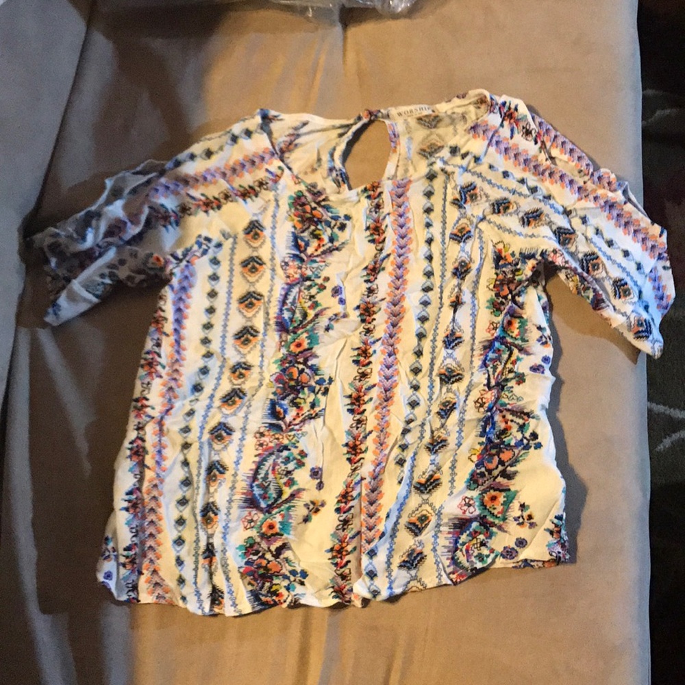 Worship top